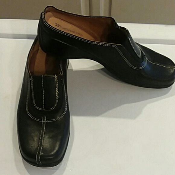 Naturalizer Shoes - Naturalizer leather black 7.5  slides mules